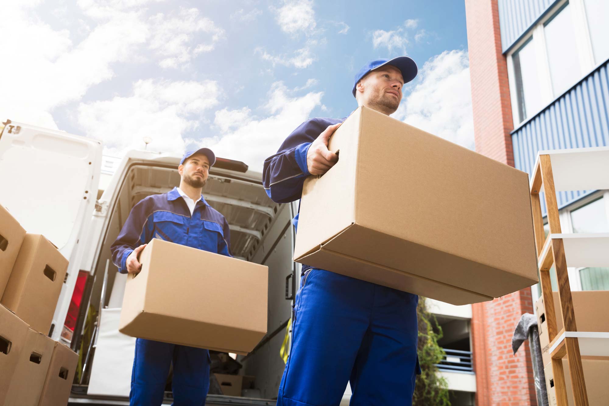 Get To Know About Some Great Benefits Of Hiring Relocation Services!